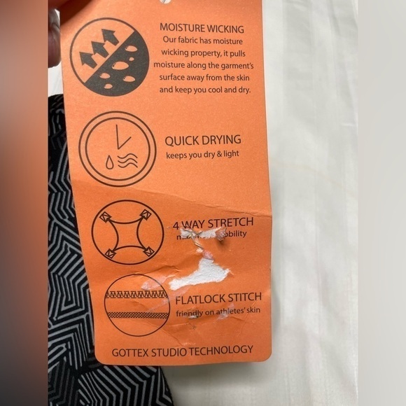 X By Gottex Peach Skin Wicking Quick Dry 4 Way Stretch Animal Print Black XS NEW - Picture 5 of 7